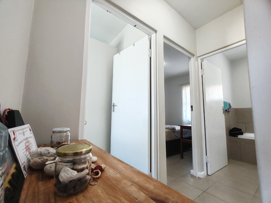 2 Bedroom Property for Sale in Fairview Eastern Cape